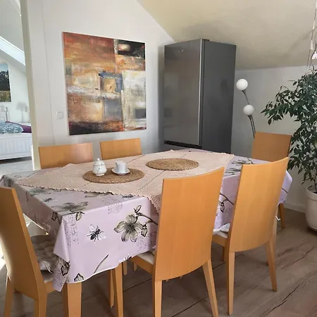 Welcome Home, Price , Fast Wlan, Netflix, Washing, Drying, Big Tv, Space, Free Parking, 4big 100m2, Smoking Place Outside On, Try Out And Visit Us