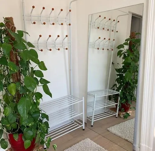 Appartamento Welcome Home, Price , Fast Wlan, Netflix, Washing, Drying, Big Tv, Space, Free Parking, 4big 100m2, Smoking Place Outside On, Try Out And Visit Us