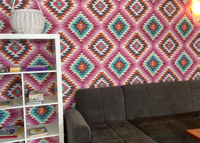 Welcome Home, Price , Fast Wlan, Netflix, Washing, Drying, Big Tv, Space, Free Parking, 4big 100m2, Smoking Place Outside On, Try Out And Visit Us *